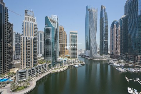 Appartamento in affitto a Dubai Marina, Dubai, EAU 3 camere da letto, 201.4 mq. № 630062 - foto 1