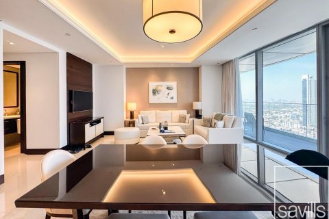 דירה למכירה ב Downtown Dubai (Downtown Burj Dubai), Dubai, איחוד האמירויות  2 חדרי שינה, 158 מ"ר, מספר 641011 - תמונה 3