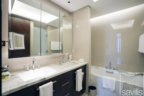דירה למכירה ב Downtown Dubai (Downtown Burj Dubai), Dubai, איחוד האמירויות  2 חדרי שינה, 158 מ"ר, מספר 641011 - תמונה 11