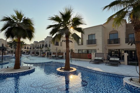 וילה למכירה ב Jumeirah Golf Estates, Dubai, איחוד האמירויות  3 חדרי שינה, 398.46 מ"ר, מספר 641093 - תמונה 16