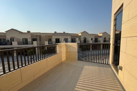 וילה למכירה ב Jumeirah Golf Estates, Dubai, איחוד האמירויות  3 חדרי שינה, 398.46 מ"ר, מספר 641093 - תמונה 9