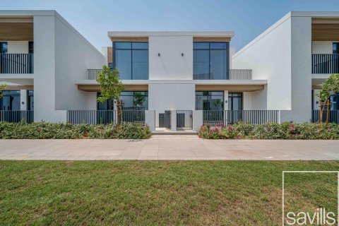 טאונהאוס למכירה ב Arabian Ranches 3, Dubai, איחוד האמירויות  3 חדרי שינה, 125 מ"ר, מספר 641013 - תמונה 1