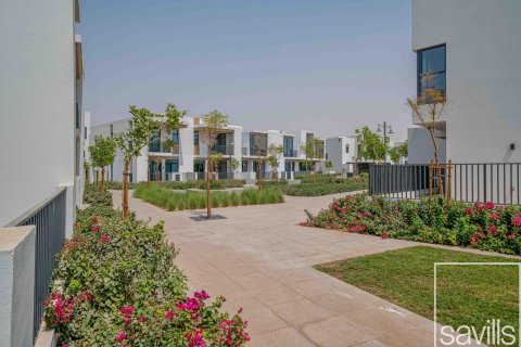 טאונהאוס למכירה ב Arabian Ranches 3, Dubai, איחוד האמירויות  3 חדרי שינה, 125 מ"ר, מספר 641013 - תמונה 2
