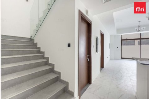 Kamienica do wynajęcia w Dubai, ZEA 4 sypialnie, 187.2 mkw., nr 669845 - zdjęcie 11