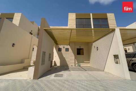 Kamienica do wynajęcia w Dubai, ZEA 4 sypialnie, 187.2 mkw., nr 669845 - zdjęcie 2