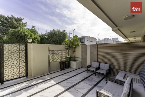 Huvila Dubai, Arabiemiraatit 3 makuuhuonetta, 159.3 m2 № 669843 - kuva 2