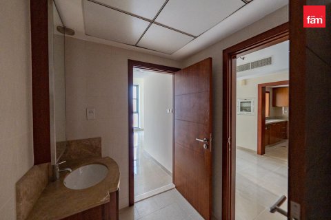 Зняти в оренду квартиру в Даунтаун Дубай (Даунтаун Бурдж Дубай), ОАЕ 2 спальні, 108.8м2, № 739787 - фото 14