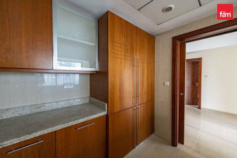 Зняти в оренду квартиру в Даунтаун Дубай (Даунтаун Бурдж Дубай), ОАЕ 2 спальні, 108.8м2, № 739787 - фото 10