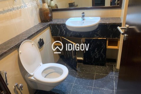 Apartment sa Jumeirah Lake Towers, Dubai, UAE 2 silid-tulugan, 97.92 sq.m. № 735772 - larawan 26
