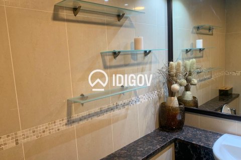Apartment sa Jumeirah Lake Towers, Dubai, UAE 2 silid-tulugan, 97.92 sq.m. № 735772 - larawan 14