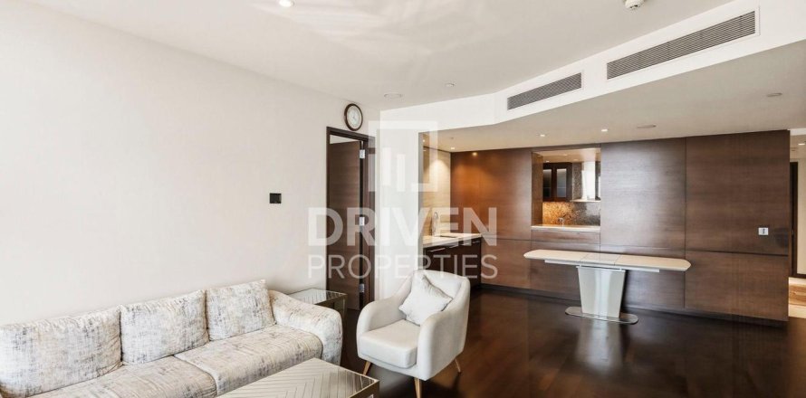 Leilighet i Downtown Dubai (Downtown Burj Dubai), Dubai, Emiratene 2 soverom, 191.01 kvm nr. 746420