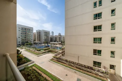Appartement te huur in Greens, Dubai, VAE 1 slaapkamer, 75 vr.m., nr 661178 - foto 12