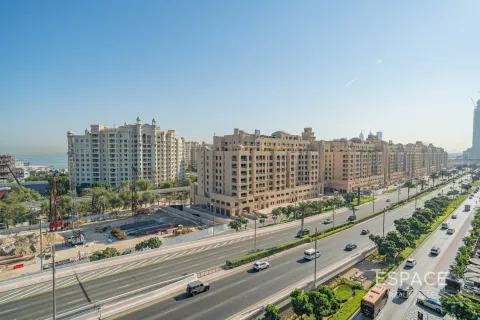 Huoneisto Palm Jumeirah, Dubai, Arabiemiraatit 2 makuuhuonetta, 200 m2 № 661181 - kuva 19