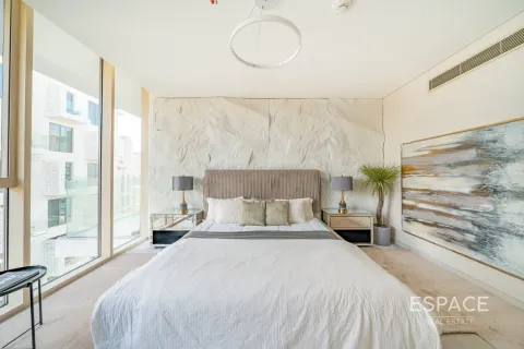 Huoneisto Palm Jumeirah, Dubai, Arabiemiraatit 2 makuuhuonetta, 200 m2 № 661181 - kuva 9