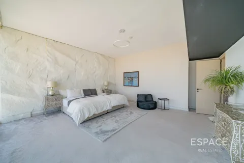 Huoneisto Palm Jumeirah, Dubai, Arabiemiraatit 2 makuuhuonetta, 200 m2 № 661181 - kuva 13