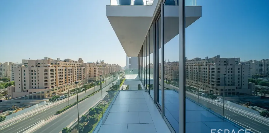 Huoneisto Palm Jumeirah, Dubai, Arabiemiraatit 2 makuuhuonetta, 200 m2 № 661181