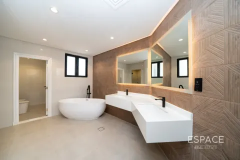 Vilă de închiriat în Palm Jumeirah, Dubai, EAU 4 dormitoare, 465 mp.  №661180 - poză 14