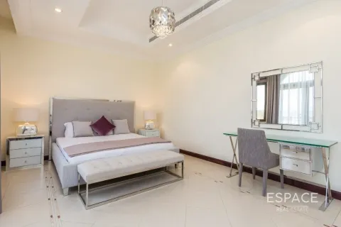 Huvila Palm Jumeirah, Dubai, Arabiemiraatit 4 makuuhuonetta, 465 m2 № 661180 - kuva 7