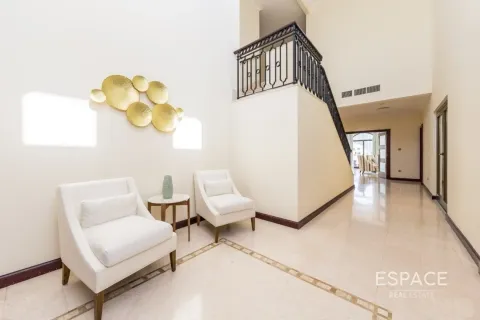 Huvila Palm Jumeirah, Dubai, Arabiemiraatit 4 makuuhuonetta, 465 m2 № 661180 - kuva 10