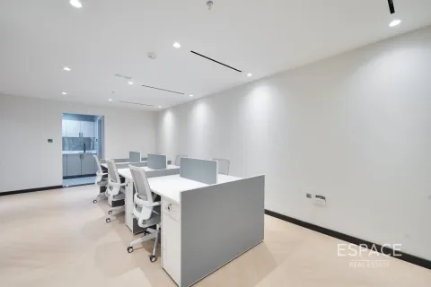 משרד להשכרה ב Jumeirah Lake Towers, Dubai, איחוד האמירויות 79 מ"ר, מספר 661176 - תמונה 15