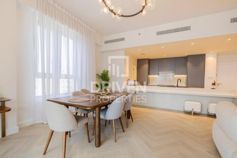 Apartament në Jumeirah, Dubai, Emiratet e Bashkuara Arabe 3 dhoma gjumi, 192 m2. № 655188 - Foto 2