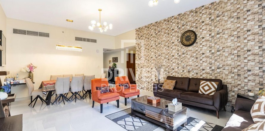 آپارتمان در Motor City، Dubai ، امارات متحده عربی 3 خوابه ، 242 متر مربع.  شماره 655185