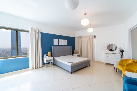 Penthouse til salg i Jumeirah Lake Towers, Dubai, UAE 5 soveværelser, 479 kvm № 696400 - foto 11