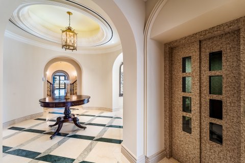 Vila v Dubai, SAE 6 spální, 1486 m2 č. 696403 - Fotografia 10