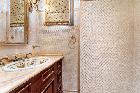 Vila v Dubai, SAE 6 spální, 1486 m2 č. 696403 - Fotografia 25