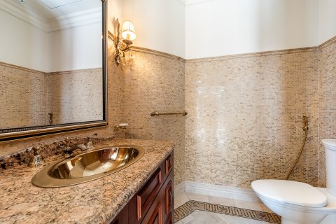 Vila v Dubai, SAE 6 spální, 1486 m2 č. 696403 - Fotografia 20