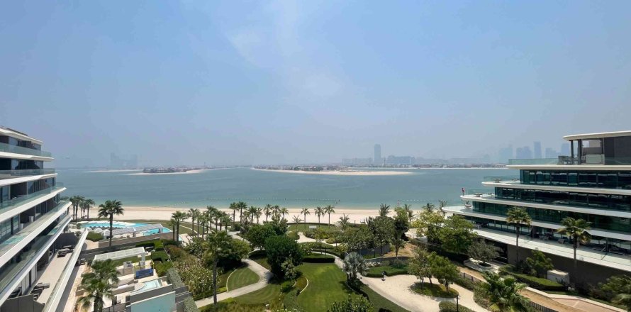 Apartman u gradu Palm Jumeirah, Dubai, UAE 3 spavaće sobe, 652 m2 Br. 696398