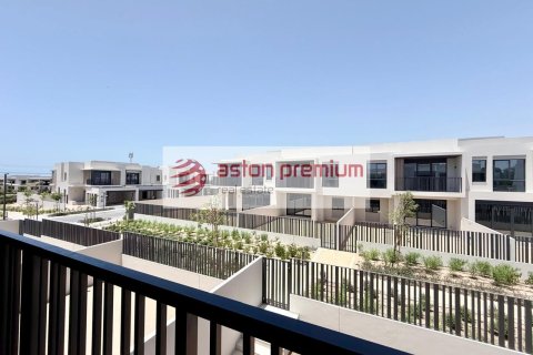 Üürile anda ridamaja asukohaga Jebel Ali, Dubai, AÜE: 4 magamistoaga, 255 m² Nr 753860 - pilt 18