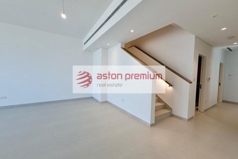 Üürile anda ridamaja asukohaga Jebel Ali, Dubai, AÜE: 4 magamistoaga, 255 m² Nr 753860 - pilt 2