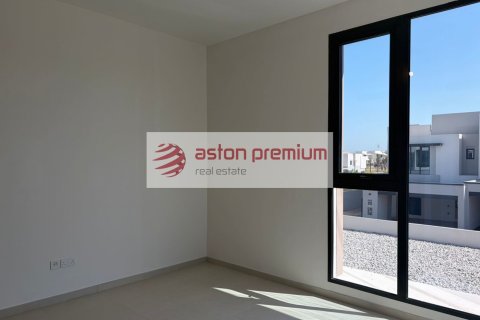Adosado en alquiler en Jebel Ali, Dubai, EAU 4 dormitorios, 340 m2 № 753862 - foto 25