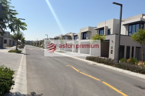 Adosado en alquiler en Jebel Ali, Dubai, EAU 4 dormitorios, 340 m2 № 753862 - foto 24