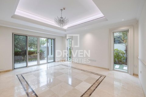 Villa in Mohammed Bin Rashid City, Dubai, UAE 4 bedrooms, 594.58 sq.m. № 744894 - photo 16