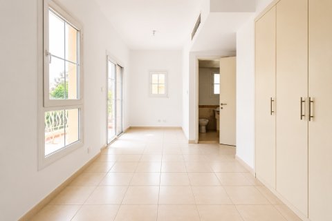 Villa itt: The Springs, Dubai, EAE, 2 hálószoba, 260.19 m², azonosító: 757507 - fénykép 7