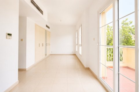 Villa itt: The Springs, Dubai, EAE, 2 hálószoba, 260.19 m², azonosító: 757507 - fénykép 8