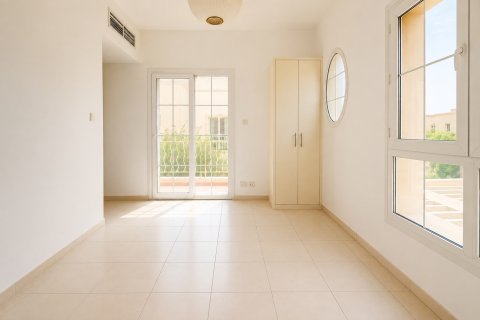 Villa itt: The Springs, Dubai, EAE, 2 hálószoba, 260.19 m², azonosító: 757507 - fénykép 10