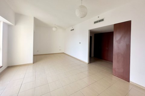 Appartement te huur in Jumeirah Beach Residence, Dubai, VAE 4 slaapkamers, 256.25 vr.m., nr 757503 - foto 6