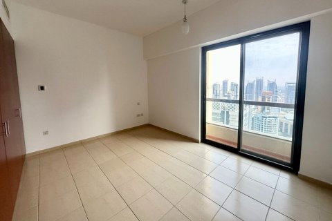 Appartement te huur in Jumeirah Beach Residence, Dubai, VAE 4 slaapkamers, 256.25 vr.m., nr 757503 - foto 5