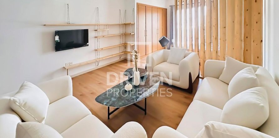 Jumeirah Village Circle、Dubai、UAEにあるマンション 1部屋、78.78 m2 No744035