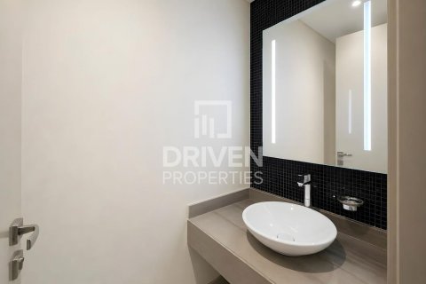 Apartment in Business Bay, Dubai, UAE 1 bedroom, 87.51 sq.m. № 762677 - photo 9