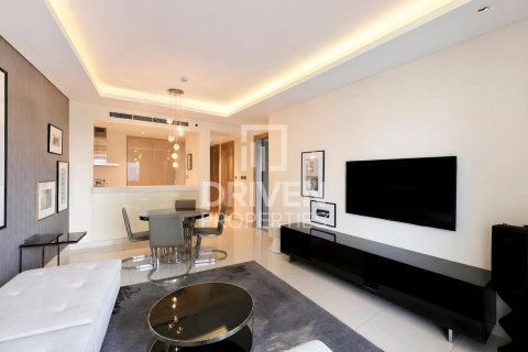 Apartment in Business Bay, Dubai, UAE 1 bedroom, 98.01 sq.m. № 762679 - photo 4