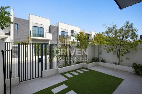 Arabian Ranches 3, Dubai, संयुक्त अरब अमीरात में टाउनहाउस, 3 बेडरूम, 130.81 वर्ग मीटर, संख्या 745611 - फ़ोटो 17