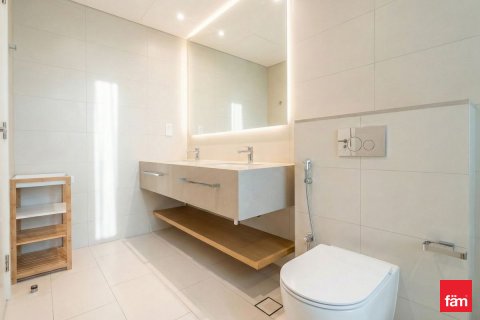 Apartament de închiriat în Dubai, EAU 3 dormitoare, 182 mp.  №687543 - poză 10