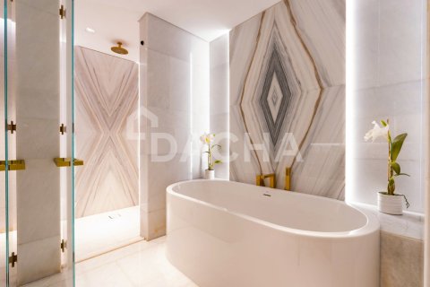 Appartamento in vendita a Palm Jumeirah, Dubai, EAU 1 camera da letto, 100 mq. № 706967 - foto 8