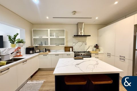 Townhouse sa Al Furjan, Dubai, UAE 3 silid-tulugan, 249 sq.m. № 688725 - larawan 9