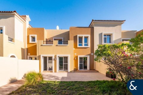 Villa sa Arabian Ranches, Dubai, UAE 3 silid-tulugan, 244 sq.m. № 688729 - larawan 1