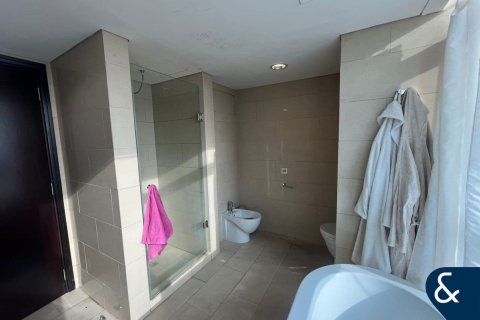 Apartment sa Jumeirah Lake Towers, Dubai, UAE 2 silid-tulugan, 141 sq.m. № 688726 - larawan 10